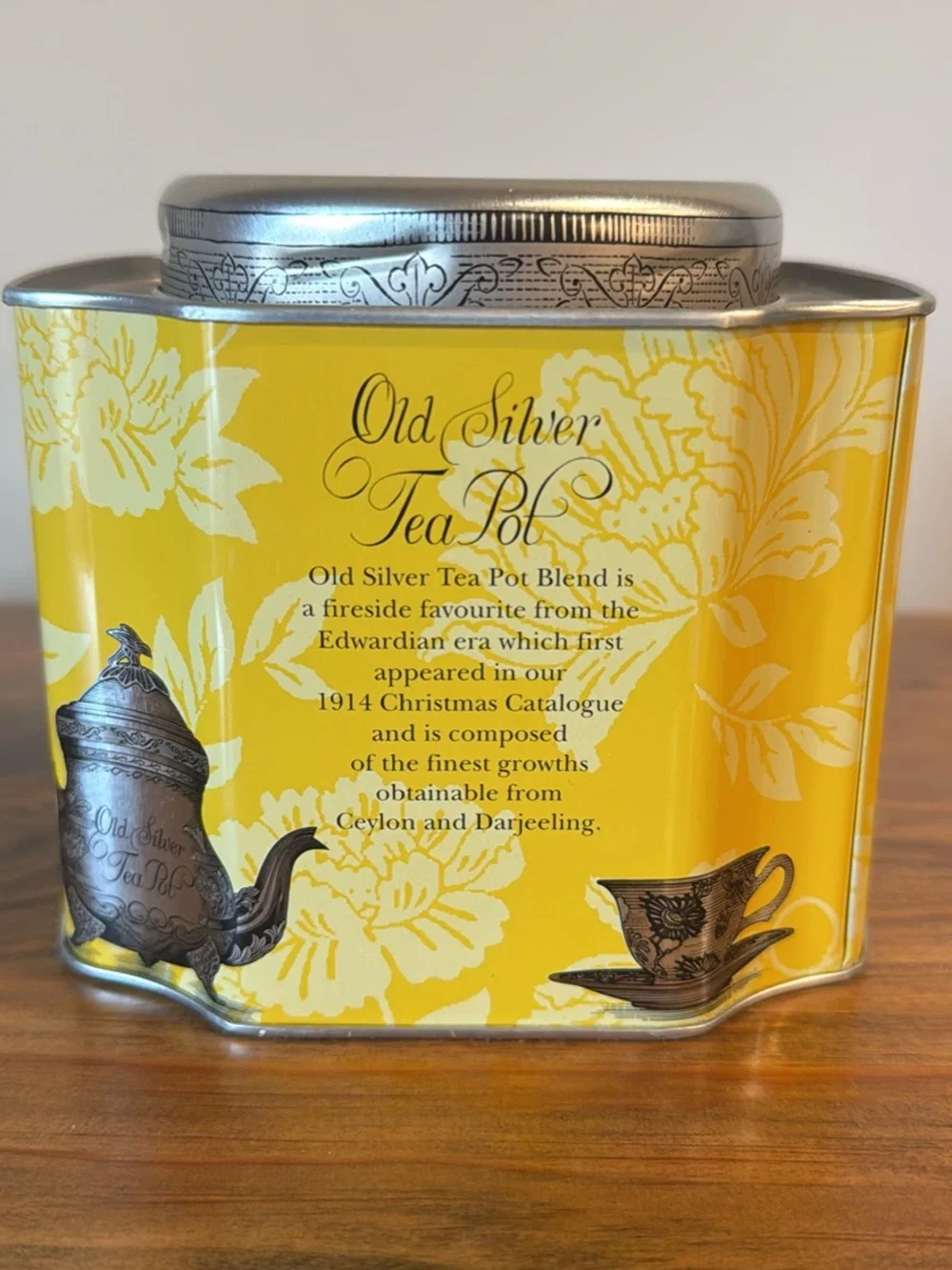 Fortnum & Mason features smoke